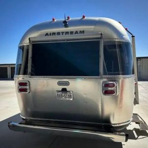 2024 Airstream GLOBETROTTER 27FB TWIN