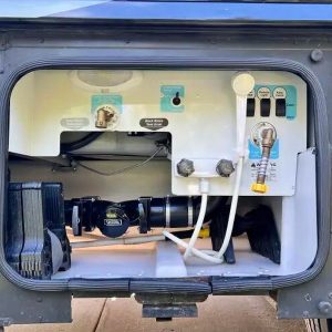 2013 Winnebago ADVENTURER 37F