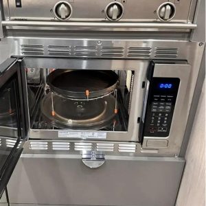 2022 Airstream Globetrotter 30RB TWIN