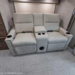 2023 Entegra Coach QWEST 24L