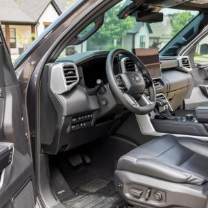 2023 Toyota Sequoia Platinum 4×4