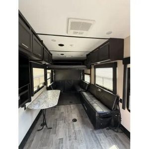 2018 Keystone IMPACT 3216