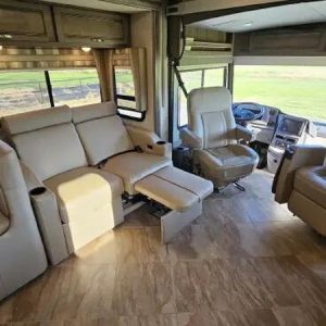 2019 Winnebago FORZA 34T