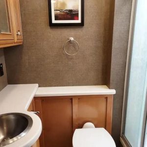 2017 Thor Motor Coach PALAZZO 33 3