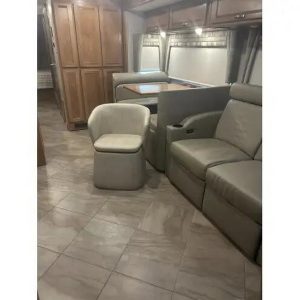 2019 Winnebago FORZA 34T
