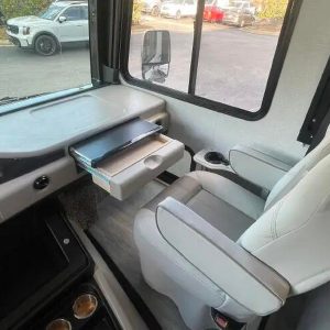 2024 Fleetwood FLAIR 28A