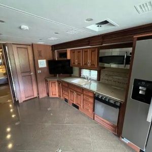 2013 Fleetwood DISCOVERY 40G
