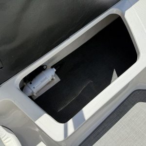 2022 Chaparral 23 SSi