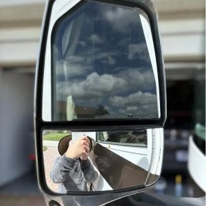 2018 Winnebago VIA 25P