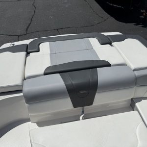 2022 Chaparral 23 SSi