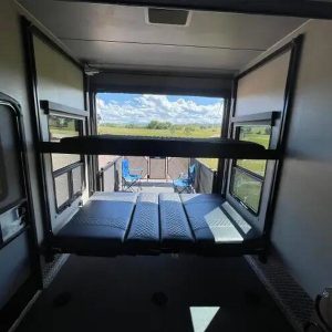 2017 Keystone Impact 351