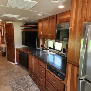 2014 Winnebago Forza 38R