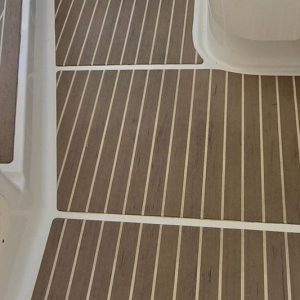 2003 Regal Commodore 4260