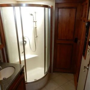 2013 Holiday Rambler Endeavor 43PDQ