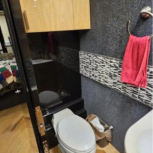 2008 Prevost XLII 45