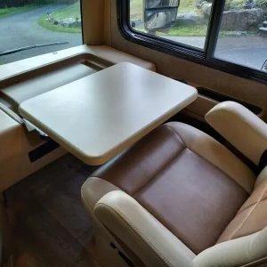 2017 Thor Motor Coach PALAZZO 33 3