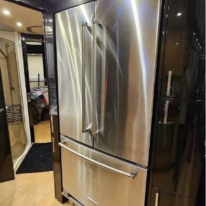 2008 Prevost XLII 45