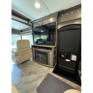 2019 Winnebago FORZA 34T