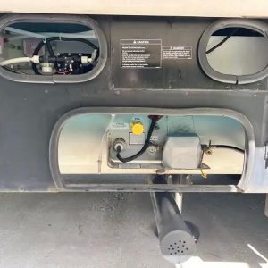 2013 Winnebago ADVENTURER 37F