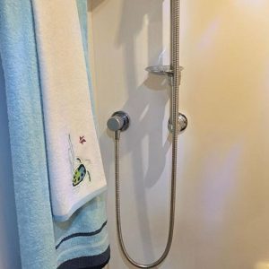 2003 Regal Commodore 4260