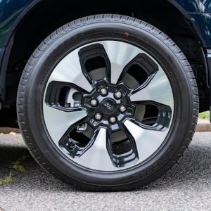 2022 Ford F-150 Lightning Platinum