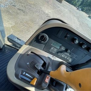 2005 JOHN DEERE 7820