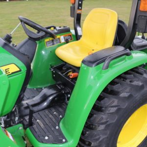 2017 John Deere 3025E