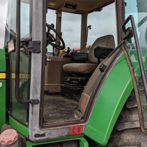 2000 JOHN DEERE 7410