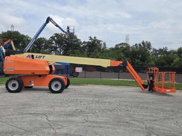 2012 JLG Booms 660SJ