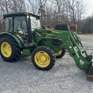 2019 John Deere Tractors 5075E