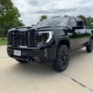 2024 GMC Sierra 2500 HD Crew Cab Denali