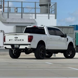 2025 Ford F-150 Lariat 5.0L